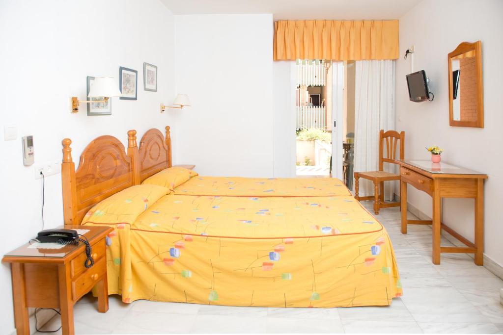 Hostal Camino Real Гранада Стая снимка